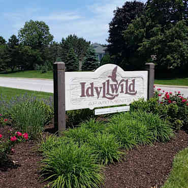 Idyllwild Apartments Darien Il 60561