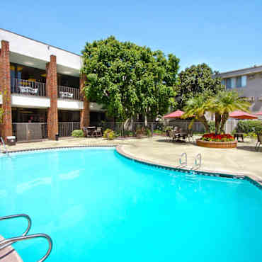 Park Regency Club Apartments Downey Ca 90242