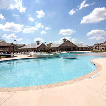 The Retreat At College Station Apartments College