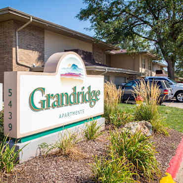 Grandridge Apartments Omaha Ne 68134