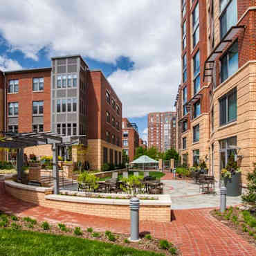 Post Carlyle Square Apartments Alexandria Va 22314
