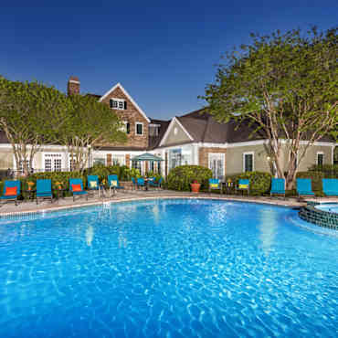 The Lodge At Shavano Park Apartments San Antonio Tx 78230