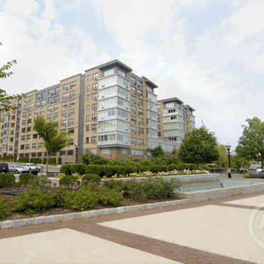 Rivers Edge At Port Imperial Apartments Weehawken Nj 07086