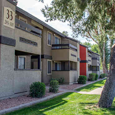 Latitude Apartments And Casitas Phoenix Az 85023