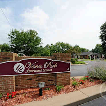 Vann Park Apartment Homes Evansville In 47714