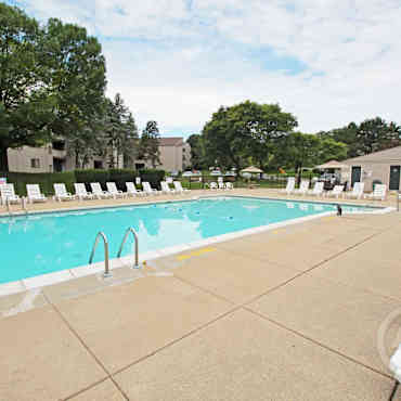Pine Hill Apartments Howell Mi 48843