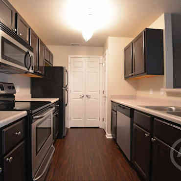 Auburn Hill Apartments Indianapolis In 46224