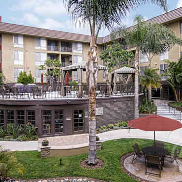 Summit At Point Loma Apartments San Diego Ca 92106