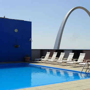 Mansion House Apartments Saint Louis Mo 63102