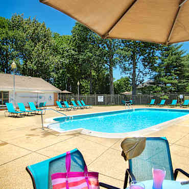Indian Woods Apartments Of Evansville Evansville In 47715