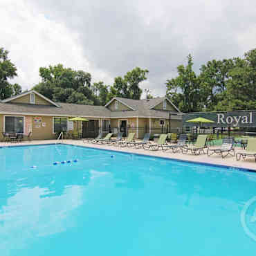 Royal Oaks Apartments Savannah Ga 31406