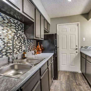 The Muse Apartments Dallas Tx 75233
