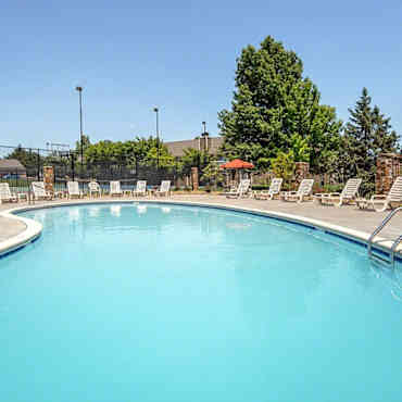 Rosehill Pointe Apartments Lenexa Ks 66215