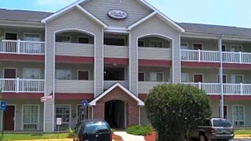 Intown Suites Warner Robins Xwr 2103 Moody Road