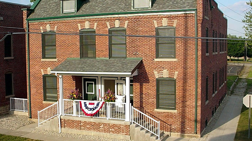 550 S Jefferson St 550 S Jefferson St Muncie In