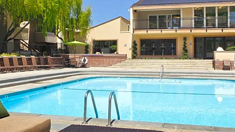 eaves Foster City is a similar property to The Triton located in Foster City