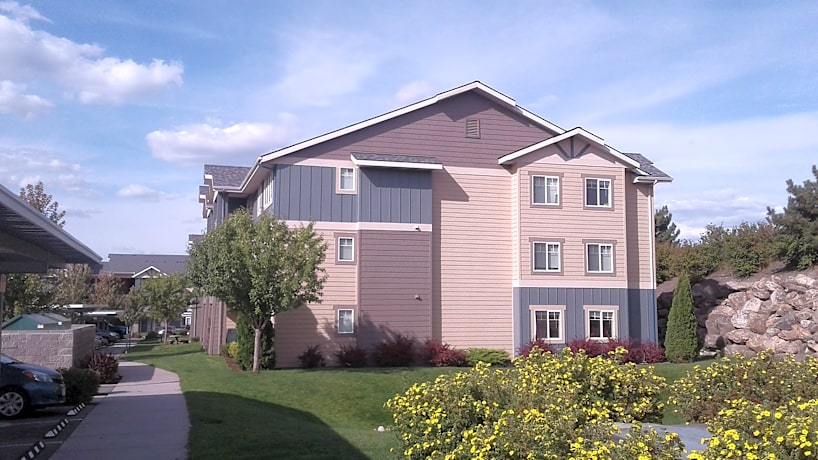 First Liberty Apartments 25000 E Hawkstone Loop Liberty Lake Wa Apartments For Rent Rent Com