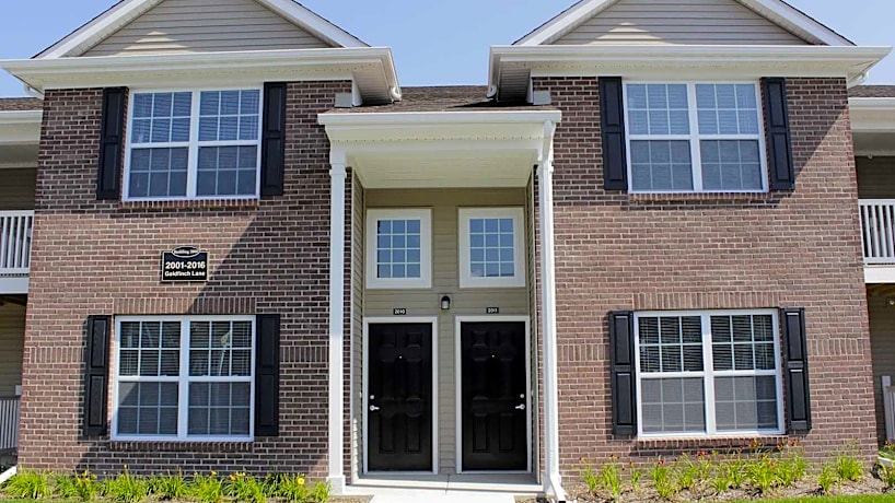The Retreat At Canterbury 1200 Mallard Drive Michigan City In Apartments For Rent Rent Com