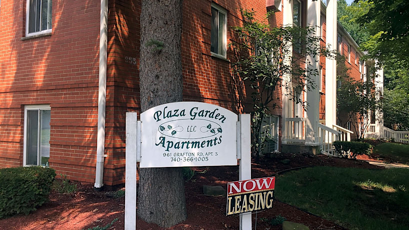 Plaza Garden Apartments Llc 961 Grafton Rd Apt 3 Newark Oh Apartments For Rent Rent Com