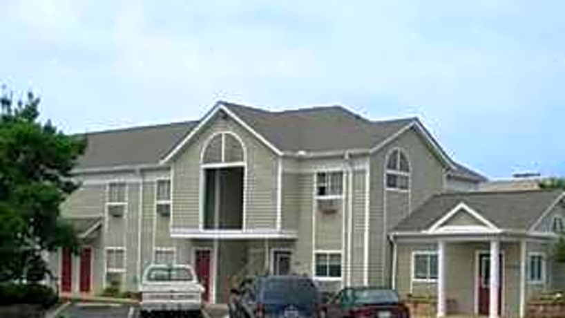 Intown Suites Greenville South Zgs 408 Mauldin Rd