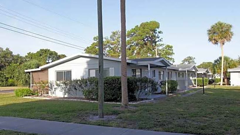 Park Place Villas 3900 S Lockwood Ridge Rd Sarasota