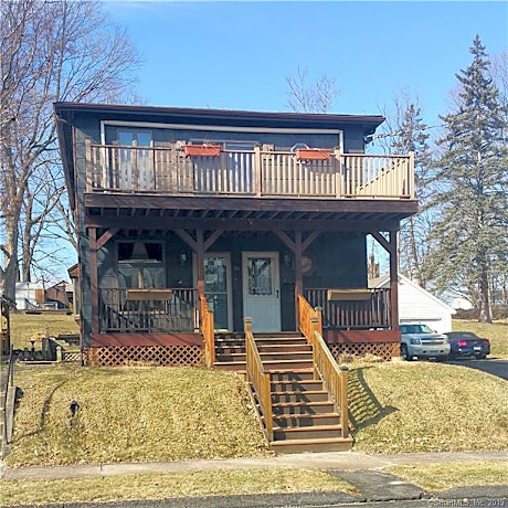 30 Clinton St 30 Clinton St Meriden Ct Houses For Rent Rent Com