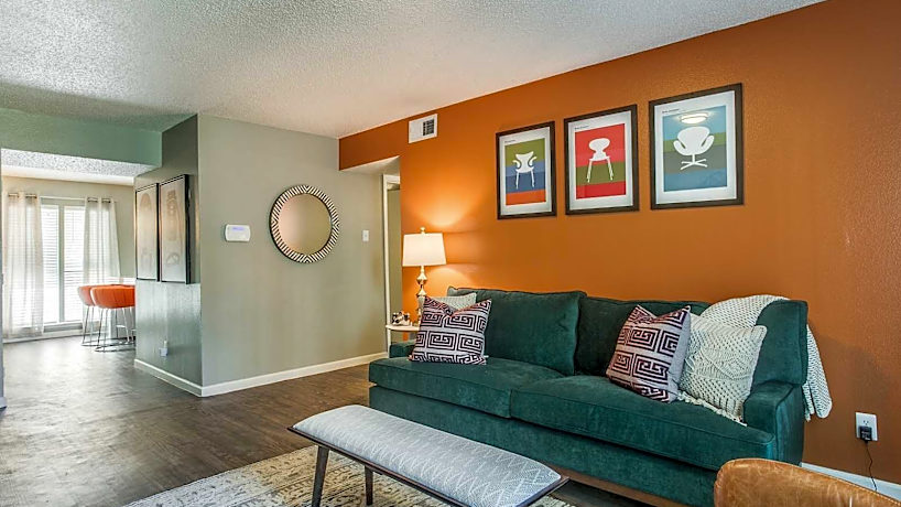 The Muse 3035 W Pentagon Pkwy Dallas Tx Apartments For Rent Rent Com
