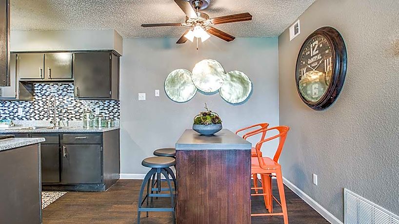 Catalina 840 Bert Rd Jacksonville Fl Apartments For Rent Rent Com