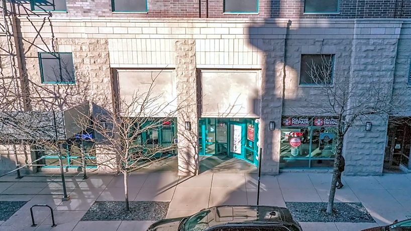 9 W Madison St C4 9 W Madison St Chicago Il Houses For Rent Rent Com