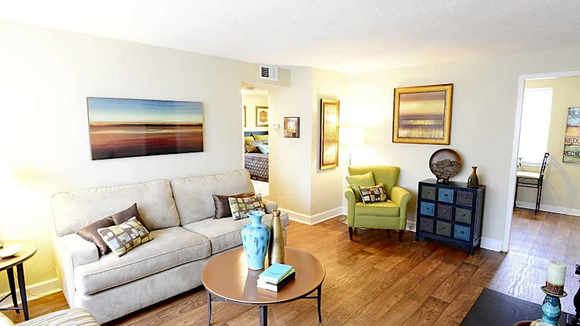 Trilogy Apartments 8650 Kingsbridge Saint Louis Mo Apartments For Rent Rent Com