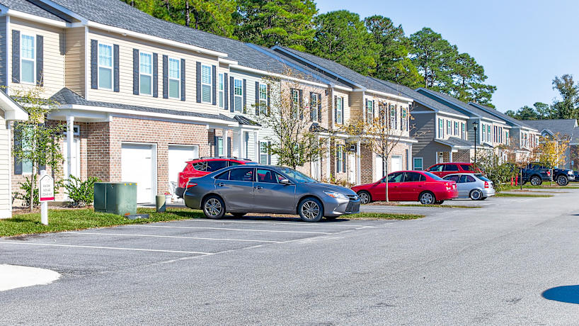 Oldfield Mews 116 Old Towne Rd Bluffton Sc Apartments For Rent Rent Com