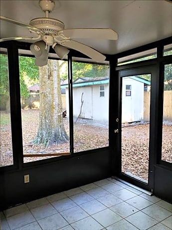 3523 Colony Cove Trail W 3523 Colony Cove Trail W