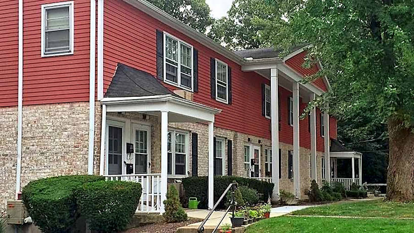Catalina Apartments 4255 Catalina Lane Harrisburg Pa Apartments For Rent Rent Com