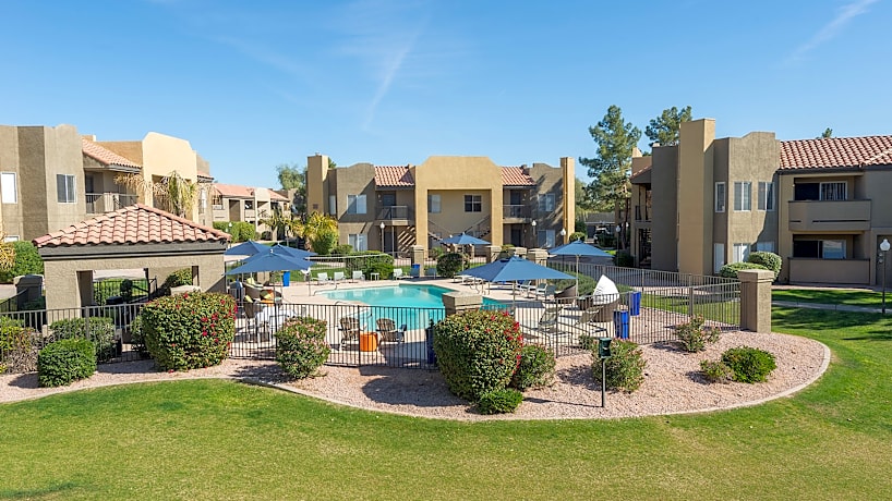 Allegro At Gateway Foothills 4411 East Chandler Boulevard Phoenix Az Apartments For Rent Rent Com