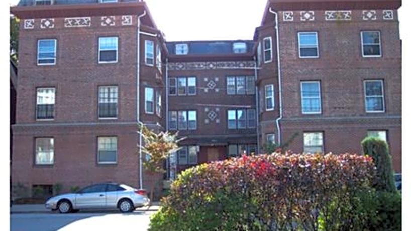 71 77 Medway Street Apartments 71 77 Medway Avenue