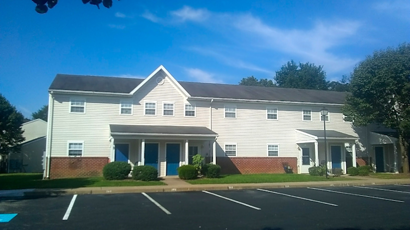Washington Mews Apartments 216 Forbes Dr Martinsburg Wv Apartments For Rent Rent Com