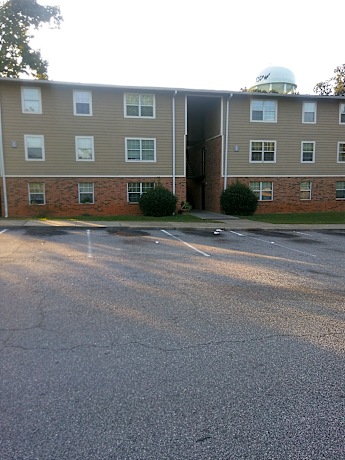 Phoenix Place 1401 Phoenix St Greenwood Sc Apartments For Rent Rent Com