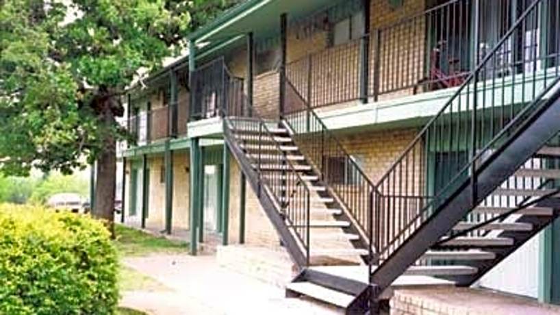 The Terrace 306 Park Drive Euless Tx Apartments For