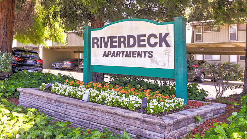 Riverdeck Apartments 1180 Reed Ave Sunnyvale Ca Apartments For Rent Rent Com