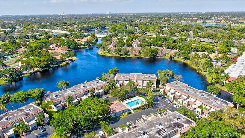 221 Jacaranda Dr 48 221 Jacaranda Dr Plantation Fl Townhome For Rent Rent Com