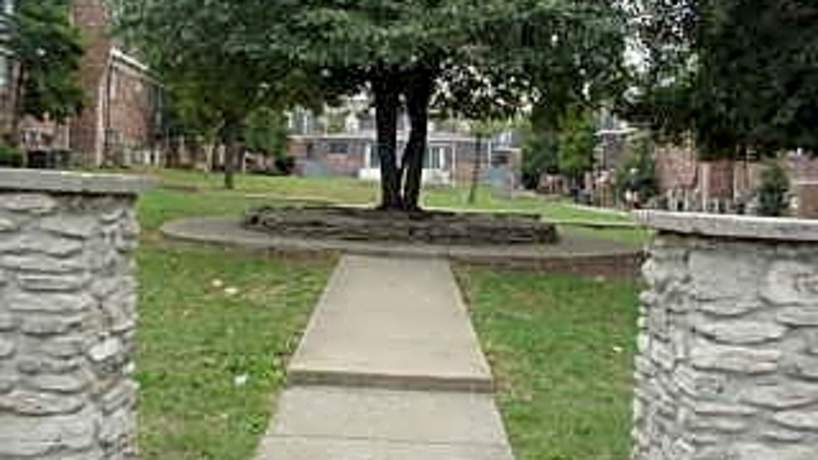 Creekside South Apartments 2220 Devonport Drive