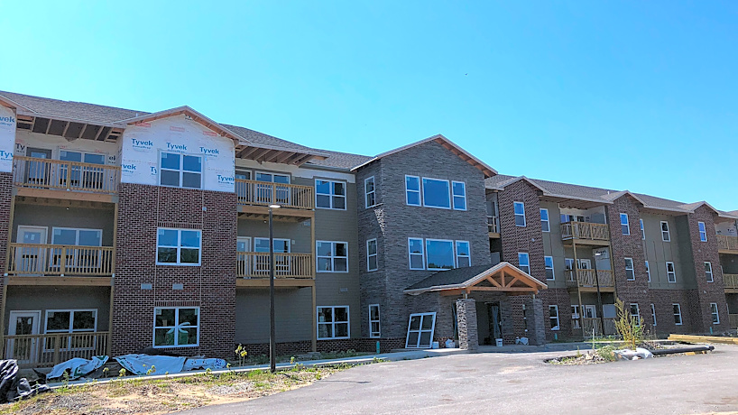 Lake Park Senior Apartments 51 10th Street West Hobart In Apartments For Rent Rent Com