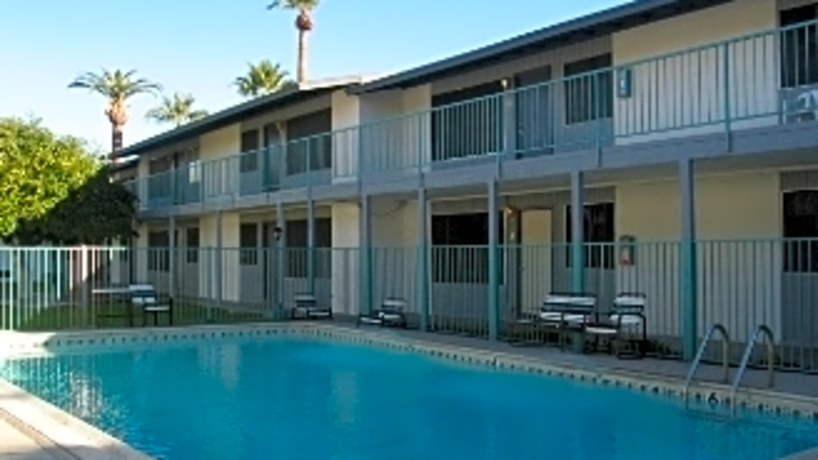 241 East 241 E 1st Ave Mesa Az Apartments For Rent
