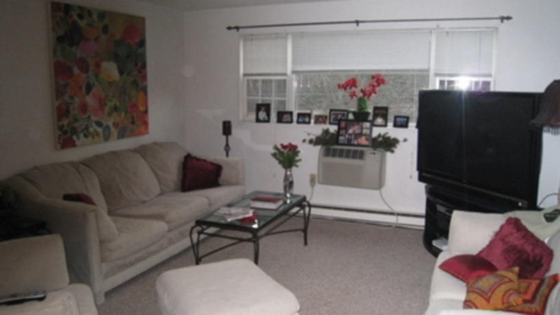Grafton Colonial Apartments 299 Upton St Grafton Ma Apartments For Rent Rent Com