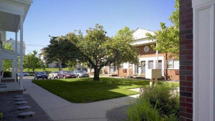 Ralson Apartments 272 Lakeview Ave Paterson Nj