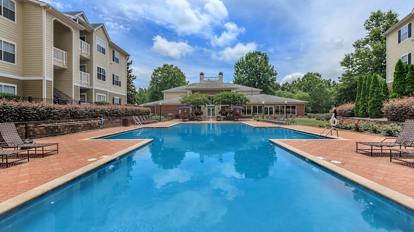 Waterford Hills 6219 Waterford Hills Dr Charlotte Nc Apartments For Rent Rent Com