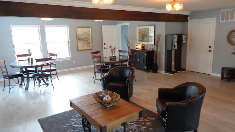 Carlton Apartments 2629 Plaza Dr Indianapolis In Apartments For Rent Rent Com