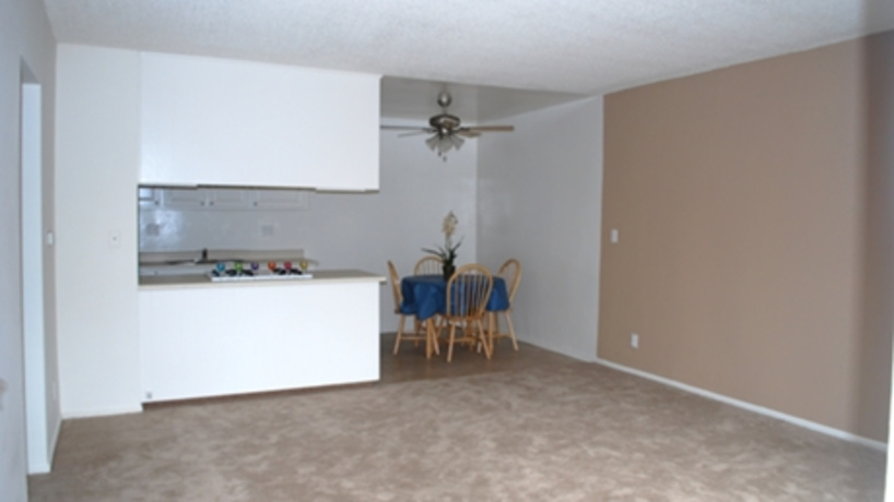 Lamplighter Village 8955 Hewitt Place Garden Grove Ca Apartments For Rent Rent Com