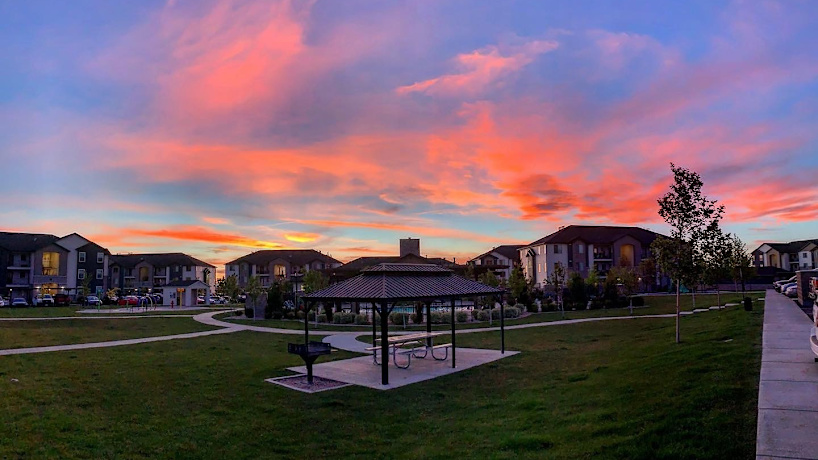 Claradon Village Apartments 3560 Midland Drive West Haven Ut Apartments For Rent Rent Com
