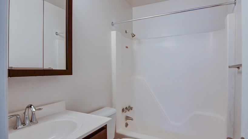 West Beach Apartments 219 W Ocean View Norfolk Va Apartments For Rent Rent Com